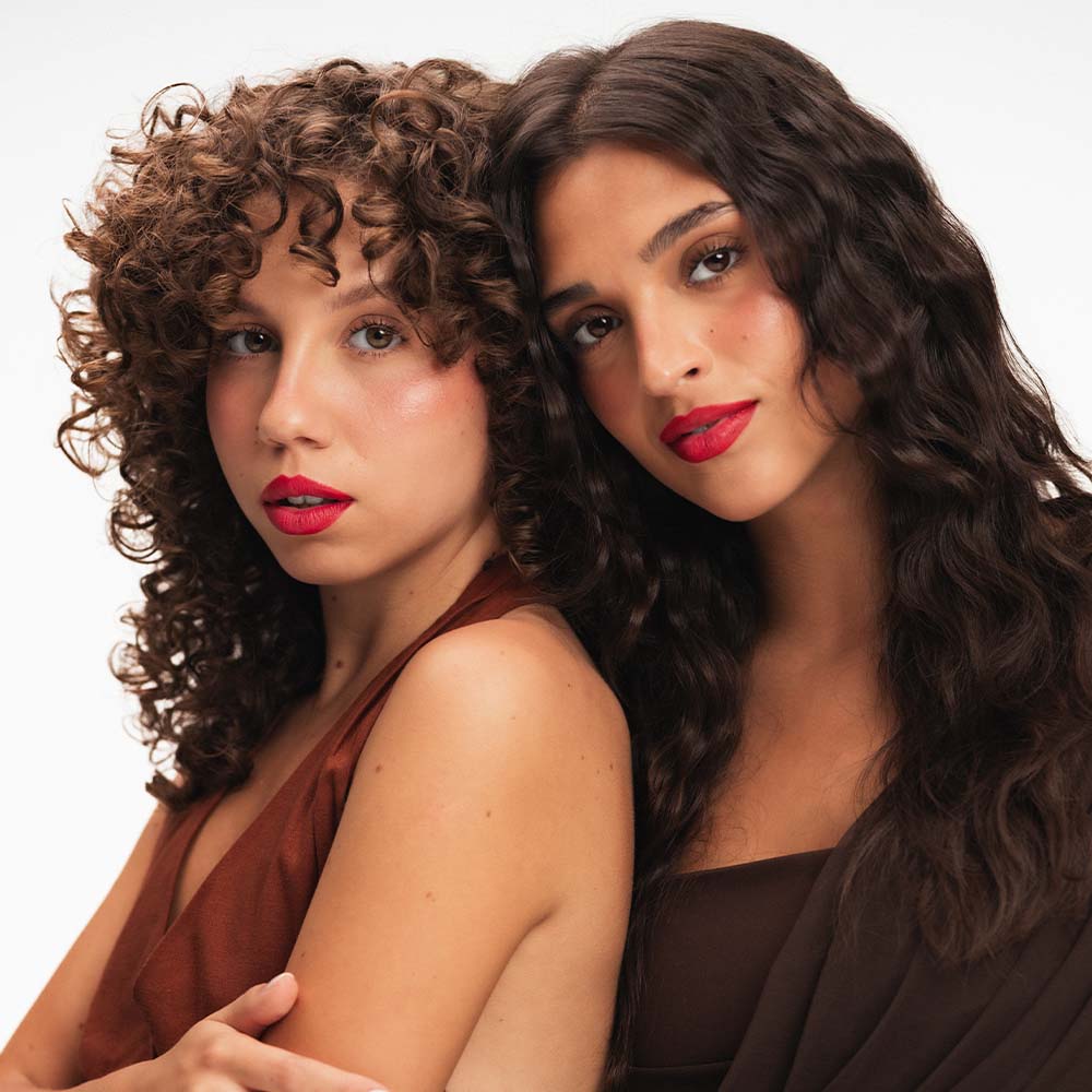 QDB Aura by Helena Coelho Lip Pencil Color Unbreakable Red